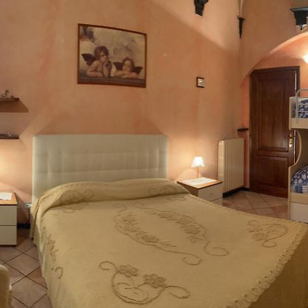 Casa Nives Apartment Империа Екстериор снимка