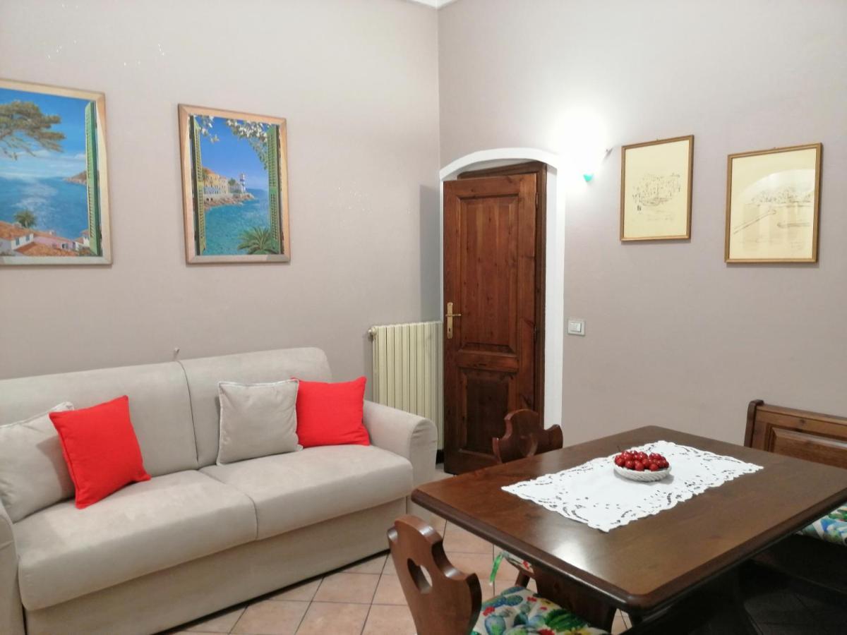 Casa Nives Apartment Империа Екстериор снимка