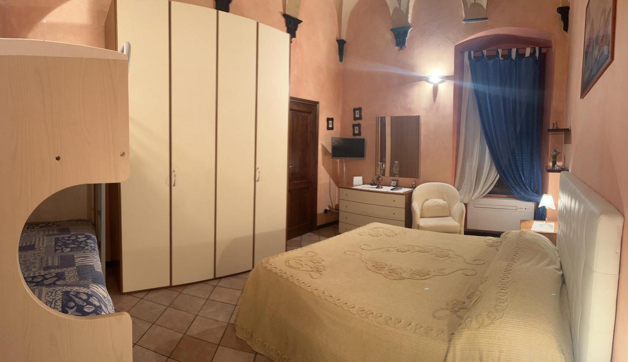 Casa Nives Apartment Империа Екстериор снимка